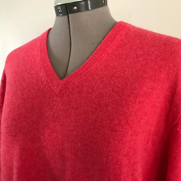 Jos A Bank Classic Collection Sz M Mens V Neck Cashmere Sweater Rose Color - Picture 2 of 9